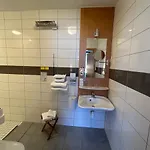 Des Mesanges Meisenthal