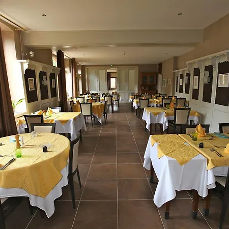 فندق Des Mesanges Meisenthal
